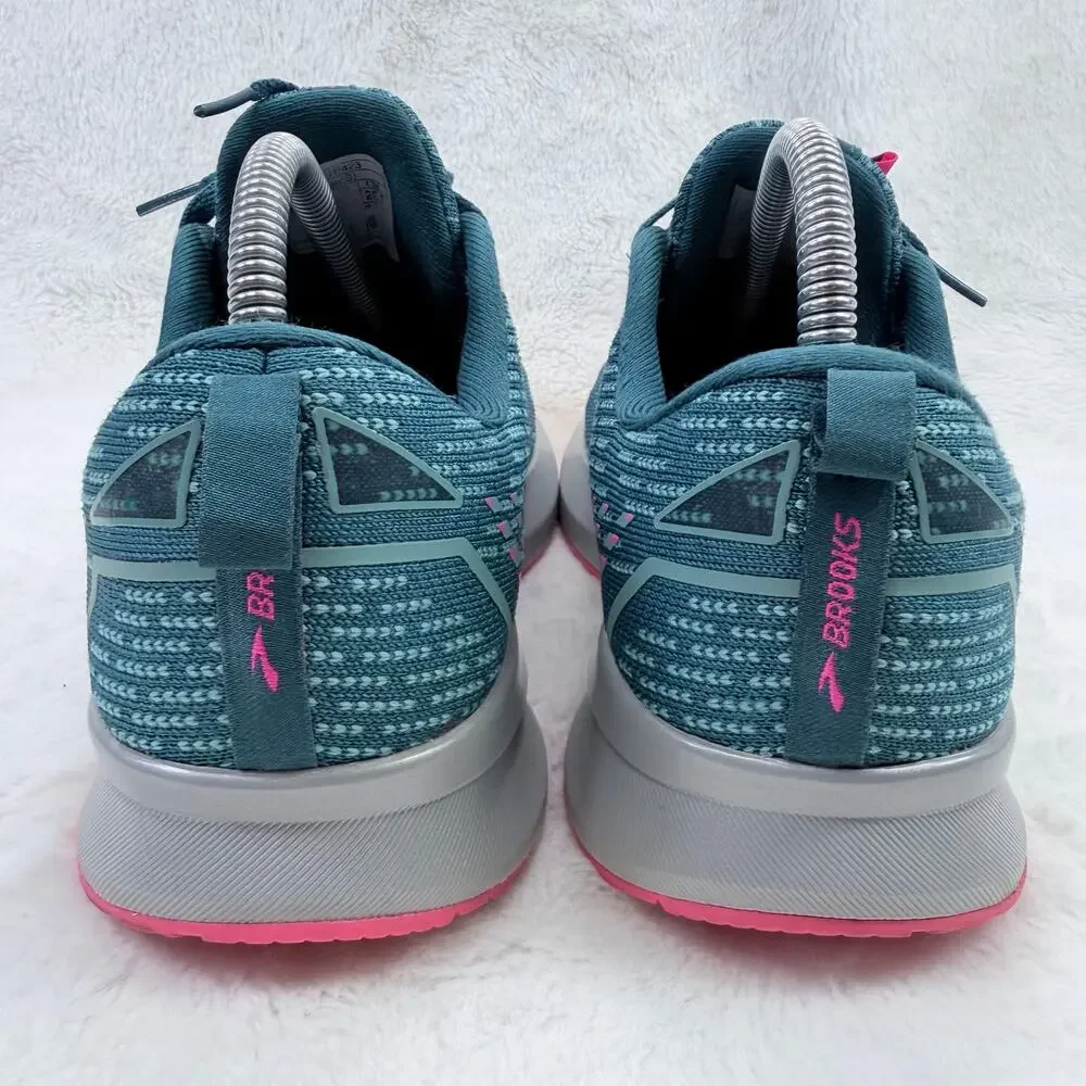 Brooks levitate women’s